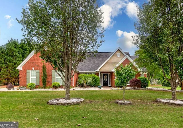 Photo 1 of Sale Pending at 1040 Sapphire Trl, Bogart, GA 30622 | MLS# 10764330 | Listing updated on 2026-09-04