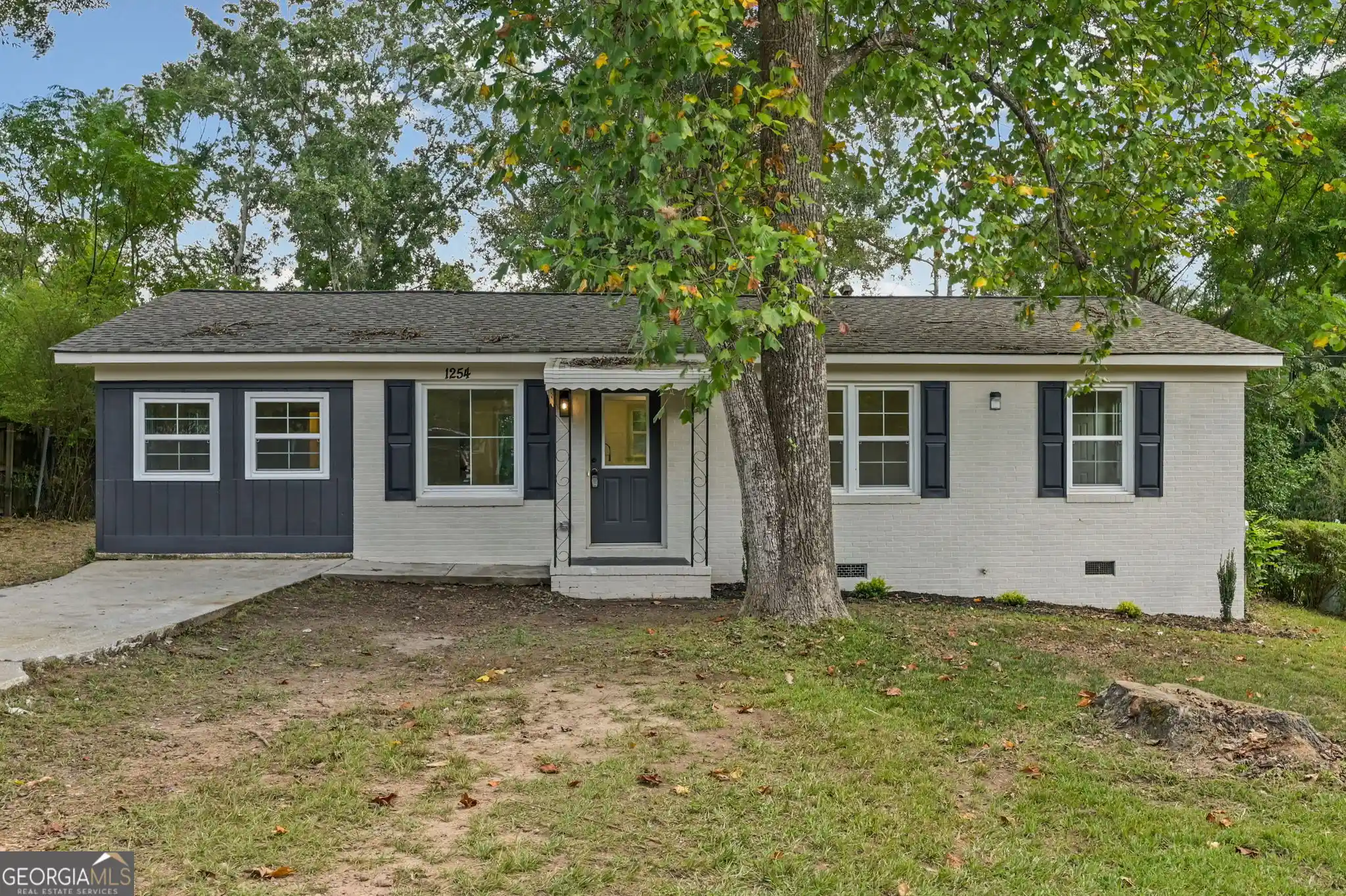 Photo 1 of Single family home for sale at 1254 Extension N 9th St, Griffin, GA 30223 | MLS# 10855547 | Listing updated on 2026-10-14
