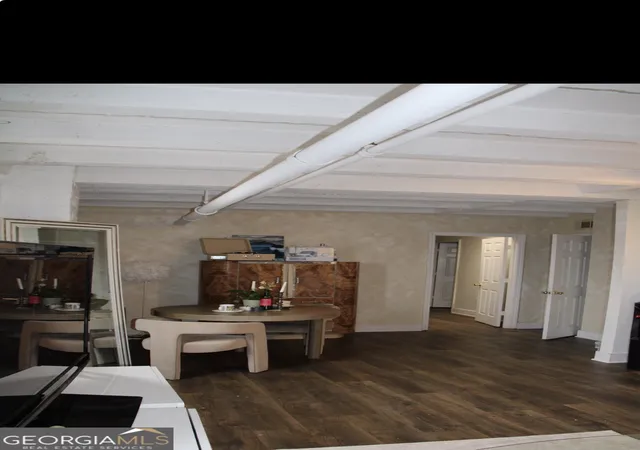 Listing Photo 2 - Condo for sale in building located at 32 Peachtree, Atlanta, GA 30303 - Unit #1705