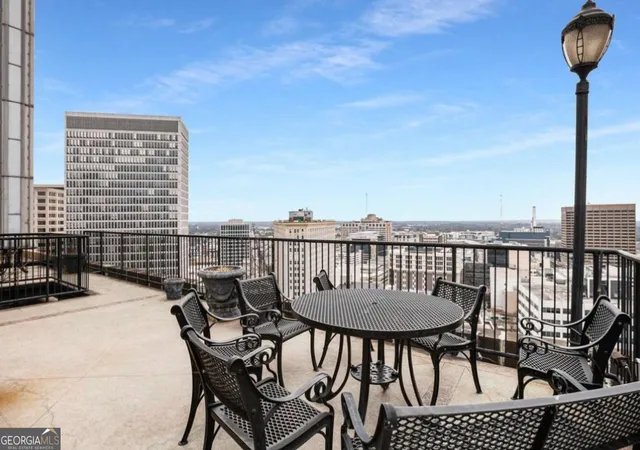 Homes for sale in Atlanta, GA | 32 Peachtree #1705, Atlanta, GA 30303 | MLS# 10692423