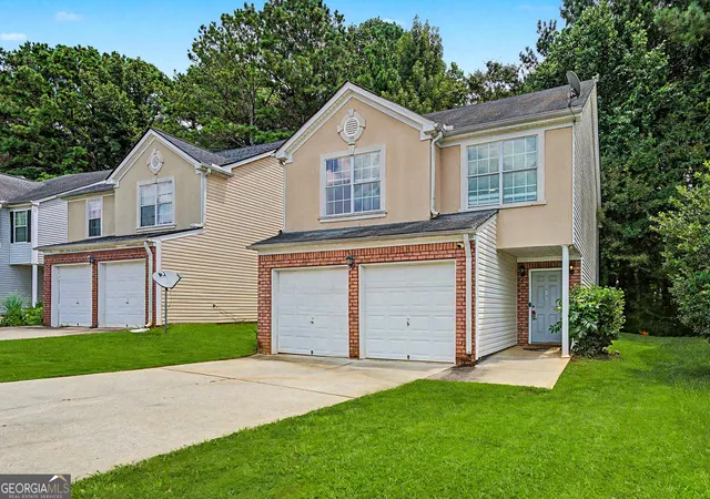 Photo 2 of Single family home for sale at 1141 Gable Ter, Jonesboro, GA 30236 | MLS# 10829295 | Listing updated on 2026-09-03