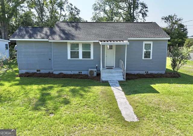 Homes for sale in Glennville, GA | 709 Virginia Ave, Glennville, GA 30427 | MLS# 10781976