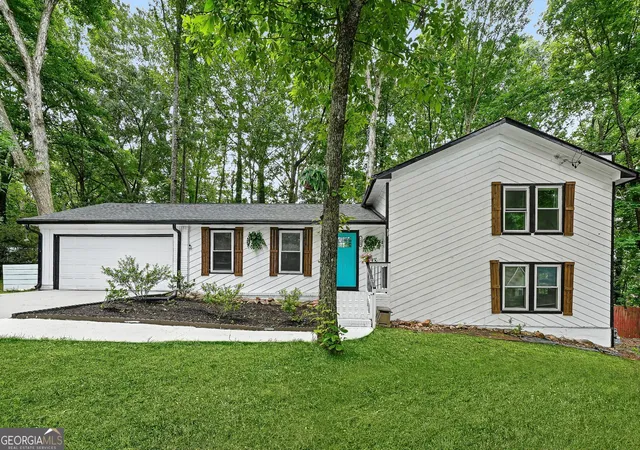 1st image of 1469 W Rock Ct, Stone Mountain, GA 30088 | MLS# 10790003