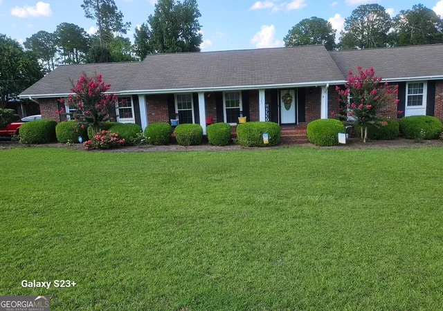 Photo 1 of Single family home for sale at 142 Lakewood Dr, Blakely, GA 39823 | MLS# 10798265 | Listing updated on 2026-07-20