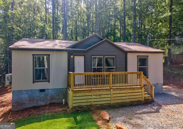 2nd image of 128 Sunfish Trl, Eatonton, GA 31024 | MLS# 10809239