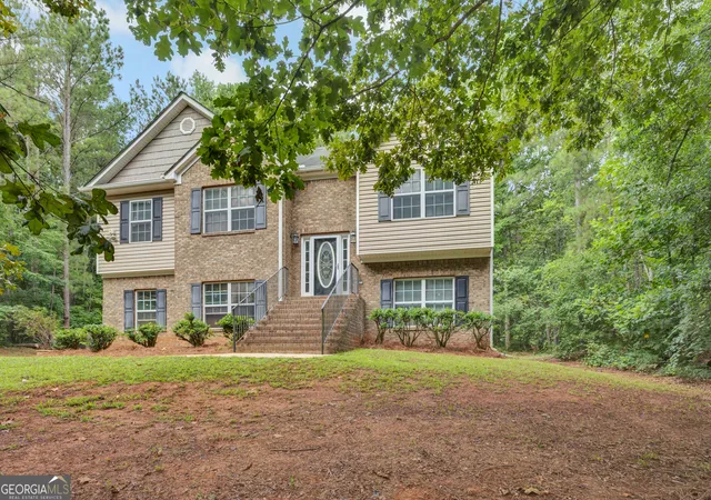 3rd image of 200 Cedar Rd, Covington, GA 30016 | MLS# 10814977