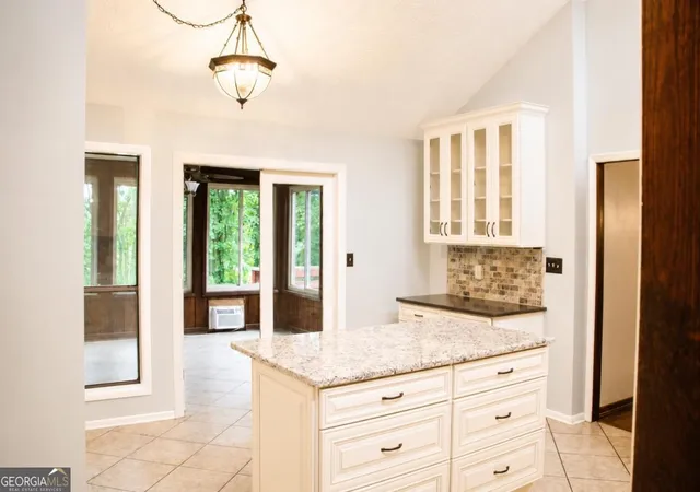 Photo 4 of Single family home for sale at 7930 Sweetwater Dr, Douglasville, GA 30135 | MLS# 10793412 | Listing updated on 2026-09-28