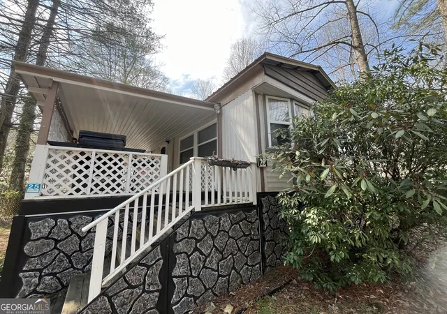 Photo 1 of Single family home for sale at 22 Leisure Woods Cir, Hiawassee, GA 30546 | MLS# 10822018 | Listing updated on 2026-09-04