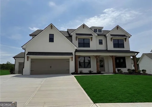 Photo 1 of Sale Pending at 326 Scarlett Rose Wy #120A, Hoschton, GA 30548 | MLS# 10772586 | Listing updated on 2026-09-11