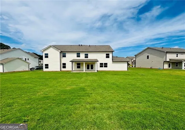 Photo 2 of Sale Pending at 326 Scarlett Rose Wy #120A, Hoschton, GA 30548 | MLS# 10772586 | Listing updated on 2026-09-11