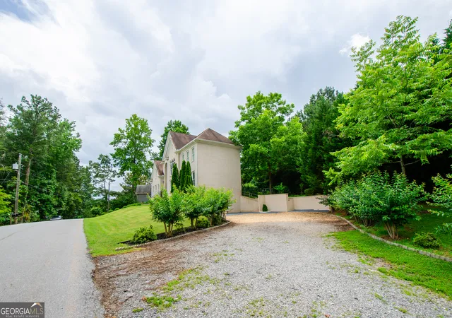 5th image of 2120 Shaffer Rd, Cumming, GA 30041 | MLS# 10800388