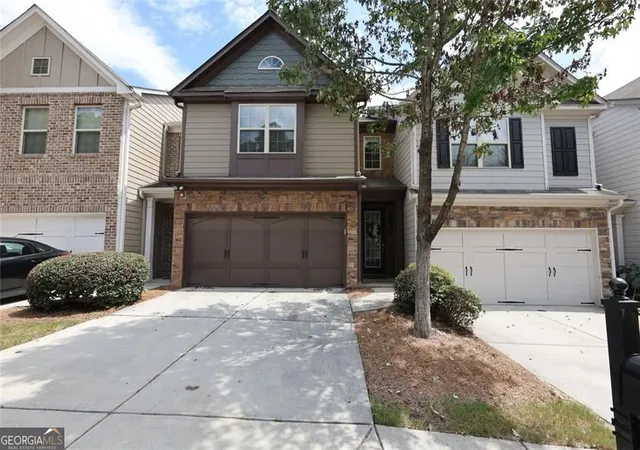Photo 1 of Townhouse for sale at 6725 Story Cir, Norcross, GA 30093 | MLS# 10820102 | Listing updated on 2026-09-19