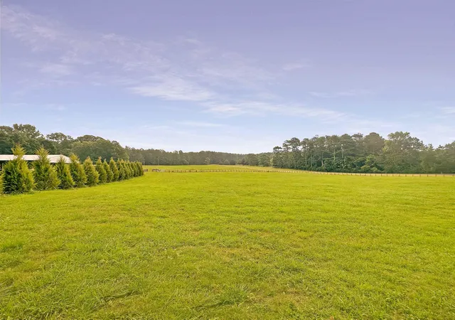 3rd image of 30 Farmstead Ln #HOMESITE 5, Chattahoochee Hills, GA 30268 | MLS# 10717060