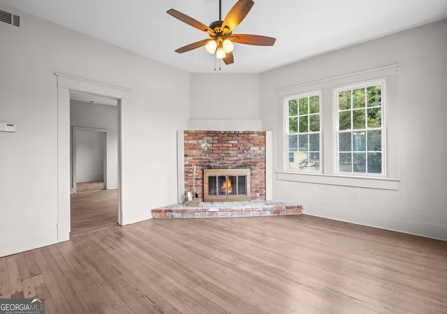 5th image of 3097 E Point St, Atlanta, GA 30344 | MLS# 10785691