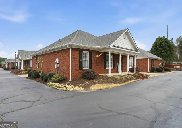 Photo 3 of Condo for sale at 102 Courtyard Ln, Woodstock, GA 30189 | MLS# 10674027 | Listing updated on 2026-07-28