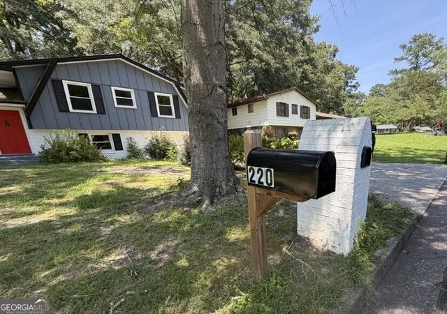 Photo 21 of Single family home for sale at 220 Hurst Pt, Atlanta, GA 30349 | MLS# 10834734 | Listing updated on 2026-09-10