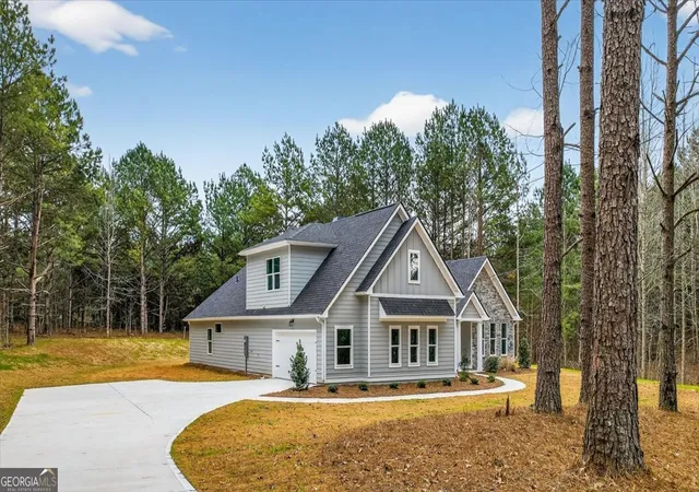 Homes for sale in The Rock, GA | 98 Mud Bridge Rd, The Rock, GA 30285 | MLS# 10666731