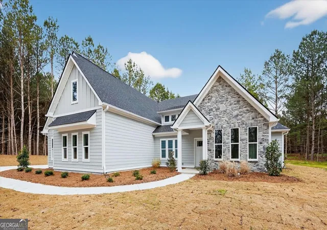 Homes for sale in The Rock, GA | 98 Mud Bridge Rd, The Rock, GA 30285 | MLS# 10666731