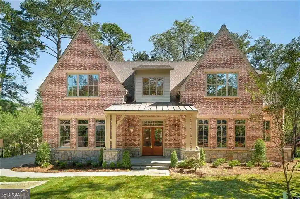 Photo 1 of Single family home for sale at 3843 Lake Forrest Dr Ne, Atlanta, GA 30342 | MLS# 10874206 | Listing updated on 2026-10-30
