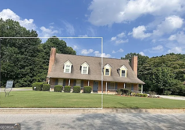 1st image of 850 Park Pl Ne, Conyers, GA 30012 | MLS# 10798228