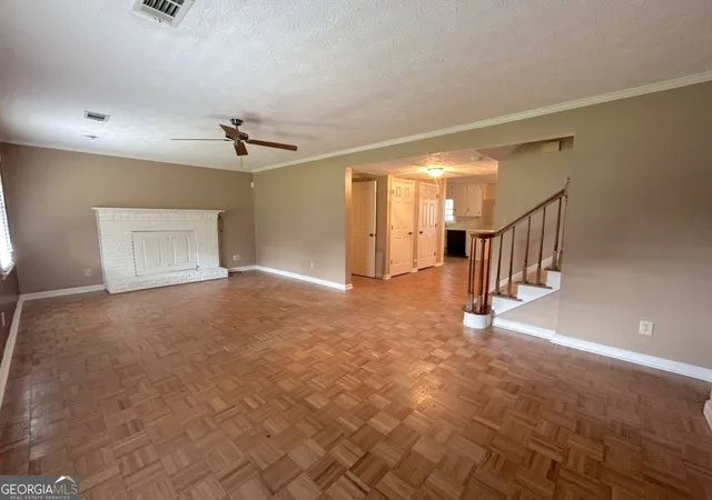 3rd image of 850 Park Pl Ne, Conyers, GA 30012 | MLS# 10798228