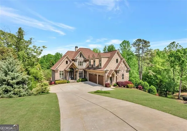 3rd image of 4621 Quail Ct, Flowery Branch, GA 30542 | MLS# 10806674