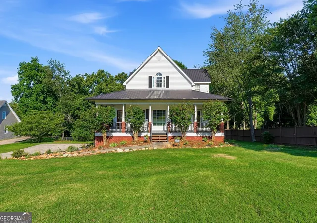 1st image of 4303 Yeager Rd, Douglasville, GA 30135 | MLS# 10815727