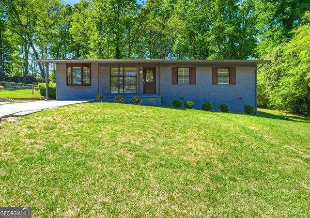 Photo 1 of Multi family home for sale at 2725 Shoreland Dr Sw, Atlanta, GA 30331 | MLS# 10824753 | Listing updated on 2026-09-01