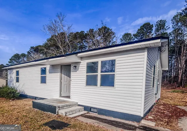 Homes for sale in Lincolnton, GA | 1192 Williams Cir, Lincolnton, GA 30817 | MLS# 10771453