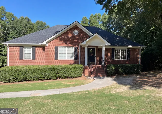 1st image of 144 Mims Dr, Calhoun, GA 30701 | MLS# 10797288