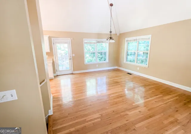 3rd image of 144 Mims Dr, Calhoun, GA 30701 | MLS# 10797288