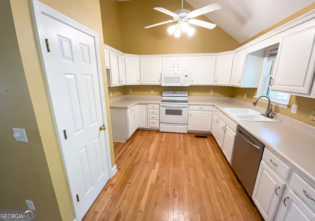 4th image of 144 Mims Dr, Calhoun, GA 30701 | MLS# 10797288