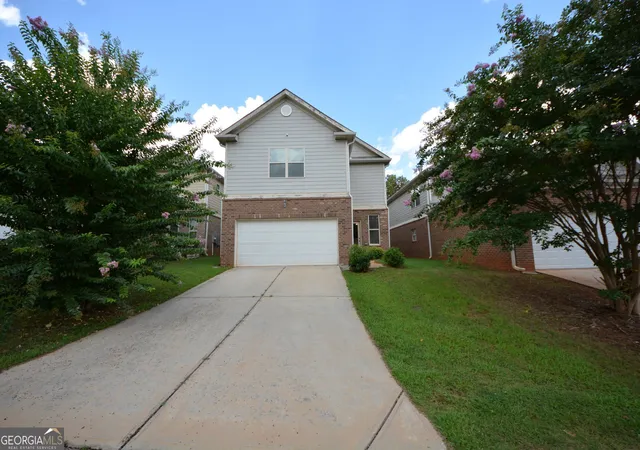 Photo 3 of Single family home for sale at 167 Daisy Cir, Mcdonough, GA 30252 | MLS# 10823152 | Listing updated on 2026-08-24