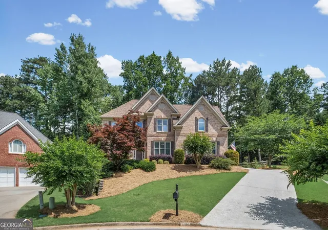 2nd image of 3085 Walnut Creek Dr, Alpharetta, GA 30005 | MLS# 10784939