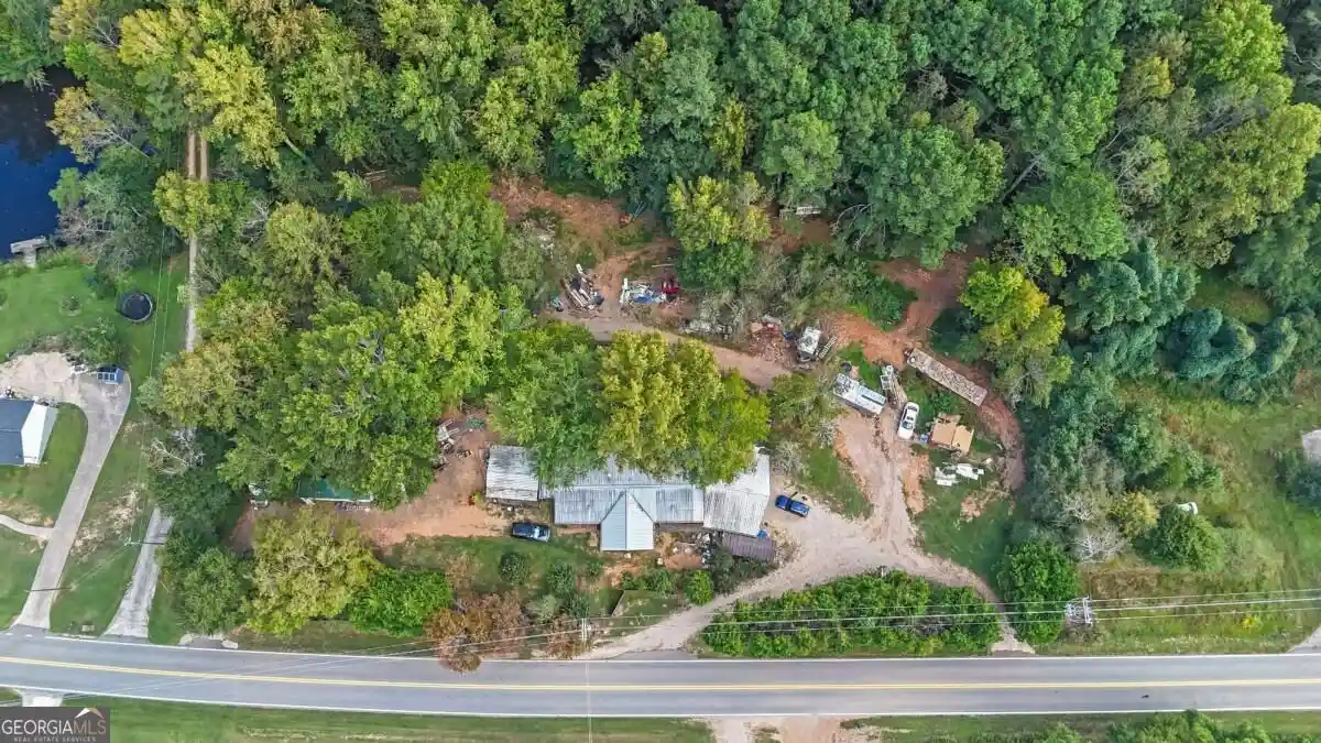 Manufactured home for sale at 4233 Jim Hood Rd, Gainesville, GA 30506 | MLS# 10874355