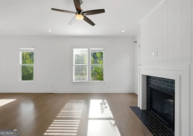 Photo 4 of Single family home for sale at 330 Nolan St SE, Atlanta, GA 30315 | MLS# 10828879 | Listing updated on 2026-09-02