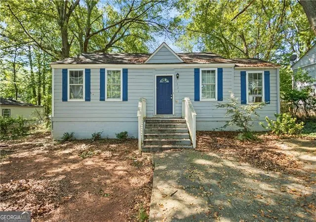 1st image of 1324 Almont Dr Sw, Atlanta, GA 30310 | MLS# 10816534