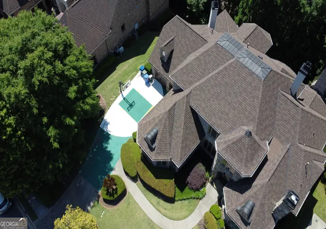 Photo 3 of Single family home for sale at 841 Camden Park Ct NE, Atlanta, GA 30342 | MLS# 10798900 | Listing updated on 2026-10-04