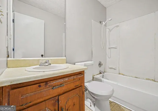 2nd image of 230 Powder Springs St, Hiram, GA 30141