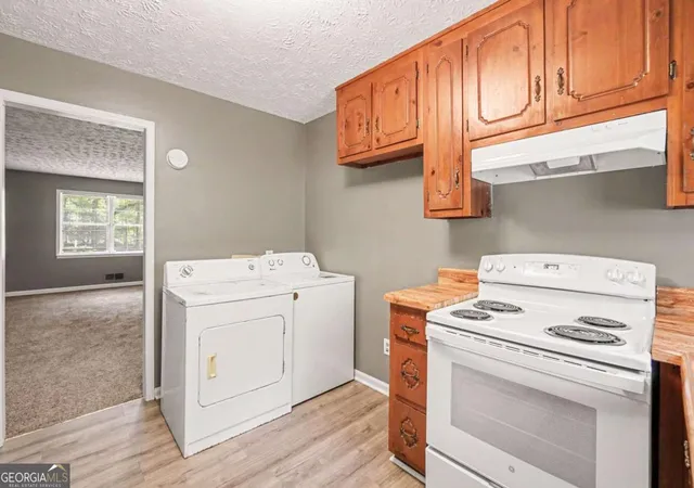 5th image of 230 Powder Springs St #A / B, Hiram, GA 30141 | MLS# 10802173