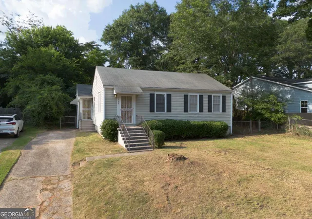 Photo 19 of Single family home for sale at 1383 Almont Dr Sw, Atlanta, GA 30310 | MLS# 10798741 | Listing updated on 2026-08-28