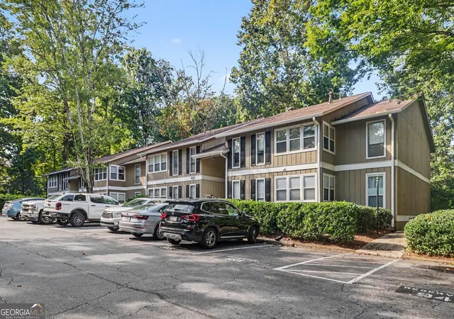 Photo 1 of Condo for sale at 5157 Roswell Rd #8, Sandy Springs, GA 30342 | MLS# 10854371 | Listing updated on 2026-10-30