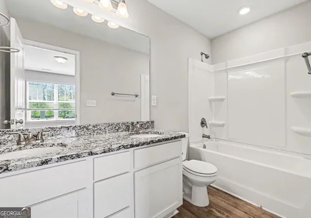 Photo 4 of Townhouse for sale at 319 Ashigan, Union City, GA 30291 | MLS# 10813412 | Listing updated on 2026-09-14