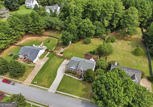 Photo 3 of Single family home for sale at 2725 Angel Oak Cir, Dacula, GA 30019 | MLS# 10831720 | Listing updated on 2026-09-20