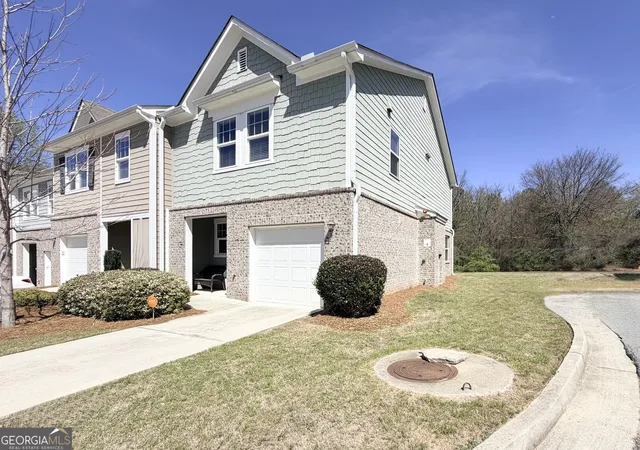Homes for sale in Conyers, GA | 1601 Honeysuckle Path, Conyers, GA 30012 | MLS# 10717928