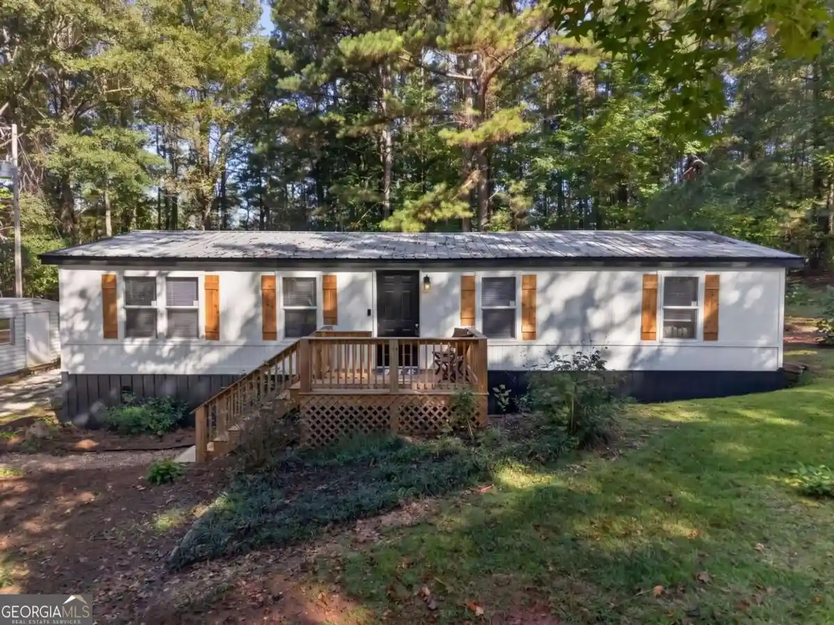 Photo 1 of Manufactured home for sale at 12208 Buchanan Hwy, Temple, GA 30179 | MLS# 10870717 | Listing updated on 2026-10-24