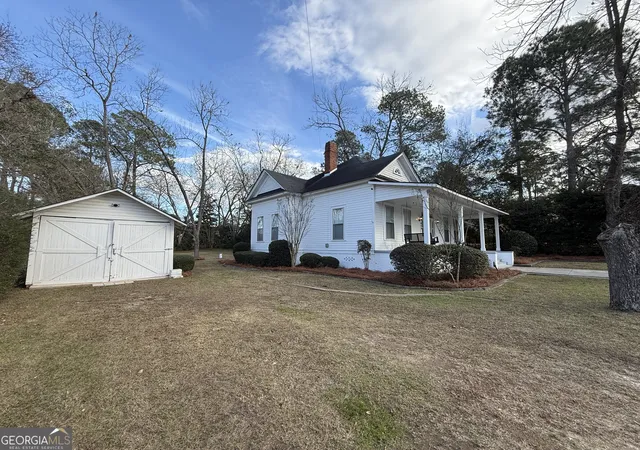 Homes for sale in Ashburn, GA | 646 Mclendon Street, Ashburn, GA 31714 | MLS# 10669976