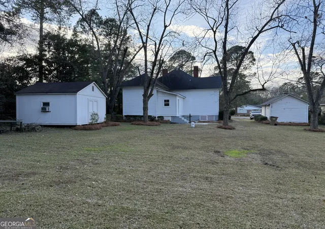 Homes for sale in Ashburn, GA | 646 Mclendon Street, Ashburn, GA 31714 | MLS# 10669976