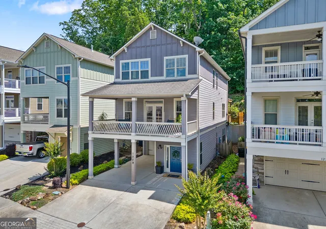 Photo 1 of Sale Pending at 1229 Ridenour Ln, Kennesaw, GA 30152 | MLS# 10825992 | Listing updated on 2026-09-17