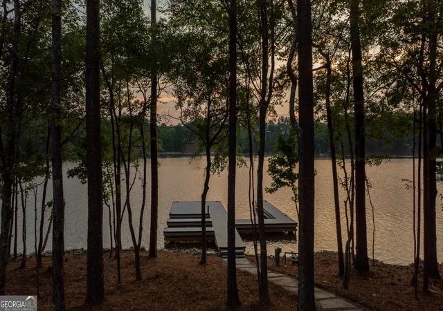 4th image of 1221 Broadpoint Dr, Greensboro, GA 30642 | MLS# 10567932